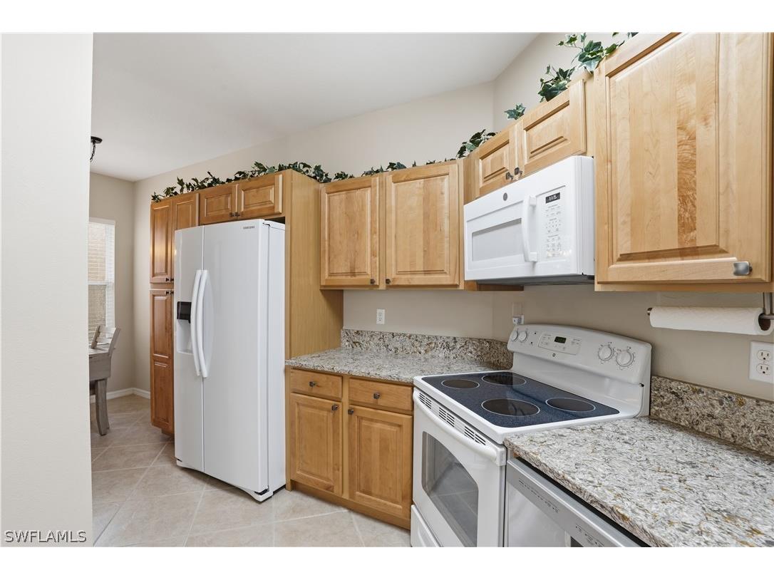6560 Huntington Lakes Circle #104 Naples FL 34119 226009728 image17