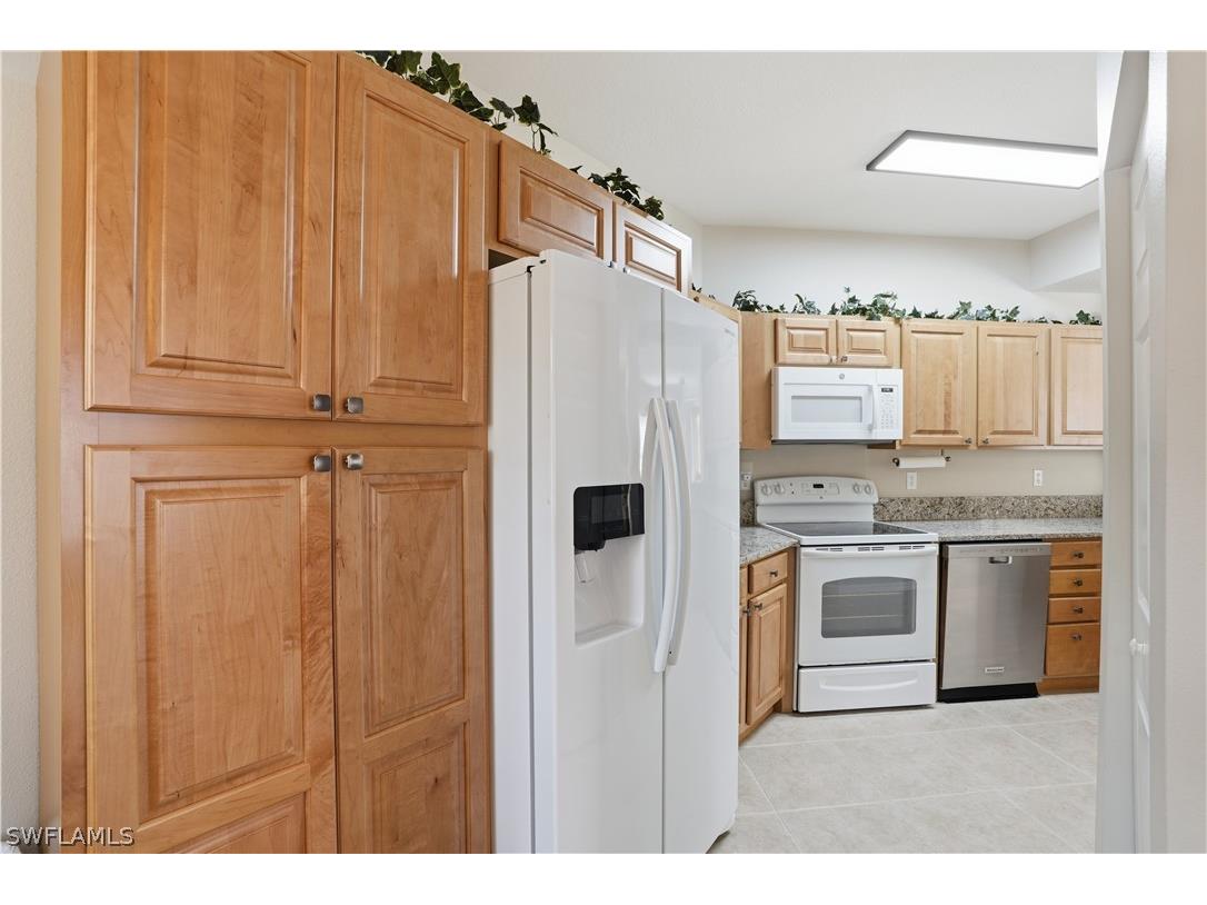 6560 Huntington Lakes Circle #104 Naples FL 34119 226009728 image20