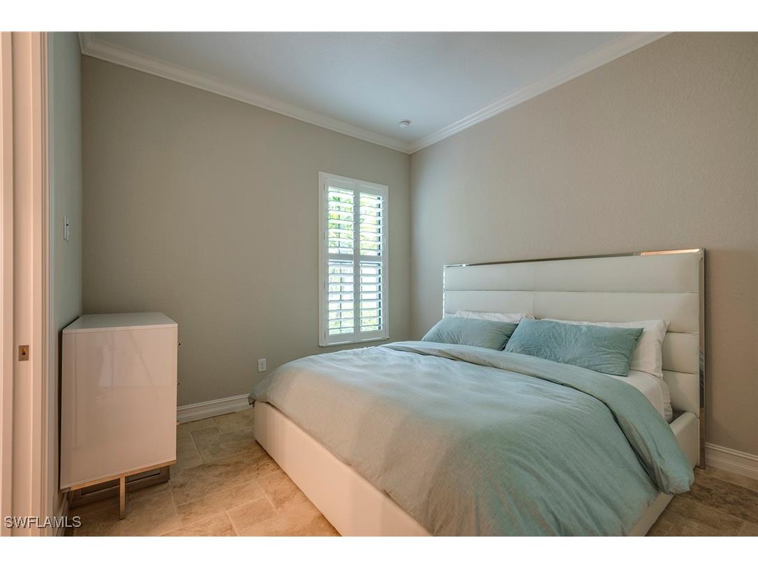 6560 Roma Way Naples FL 34113 225067612 image13