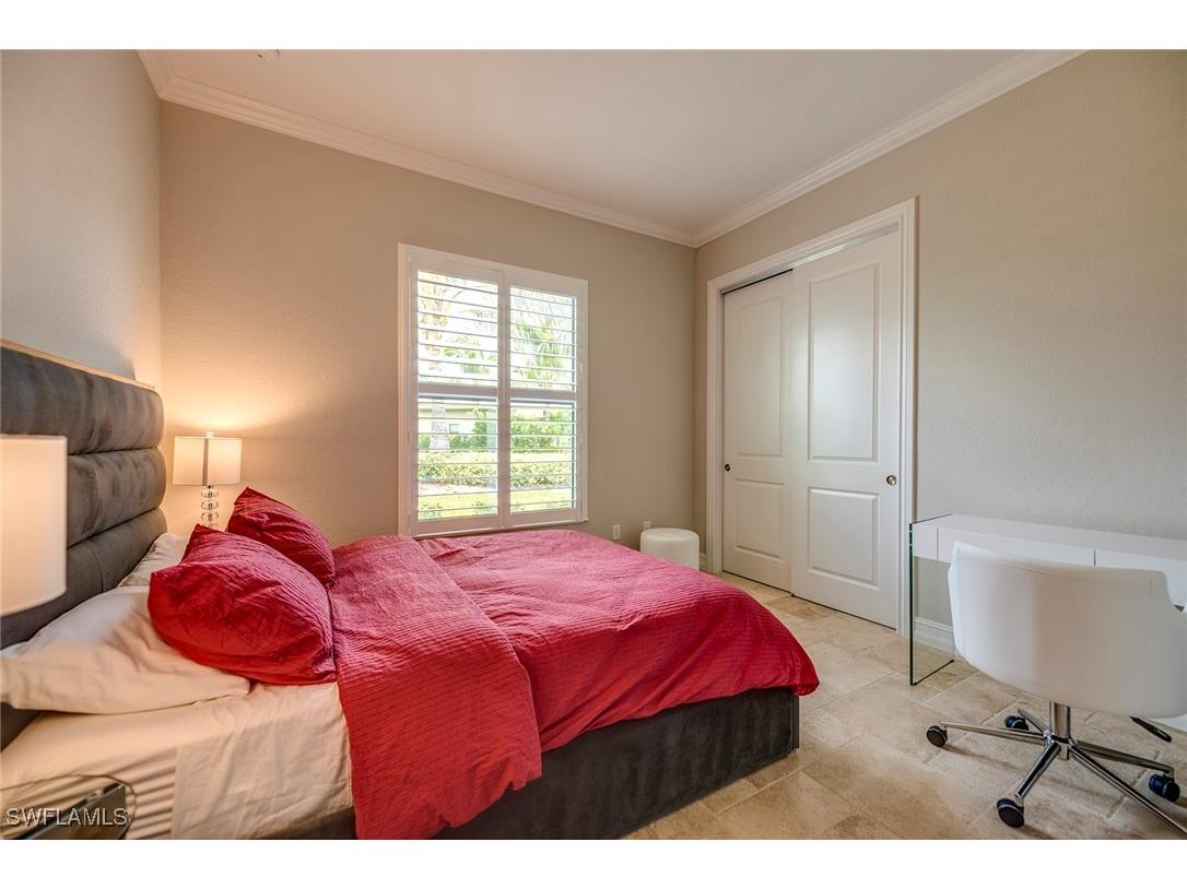 6560 Roma Way Naples FL 34113 225067612 image14