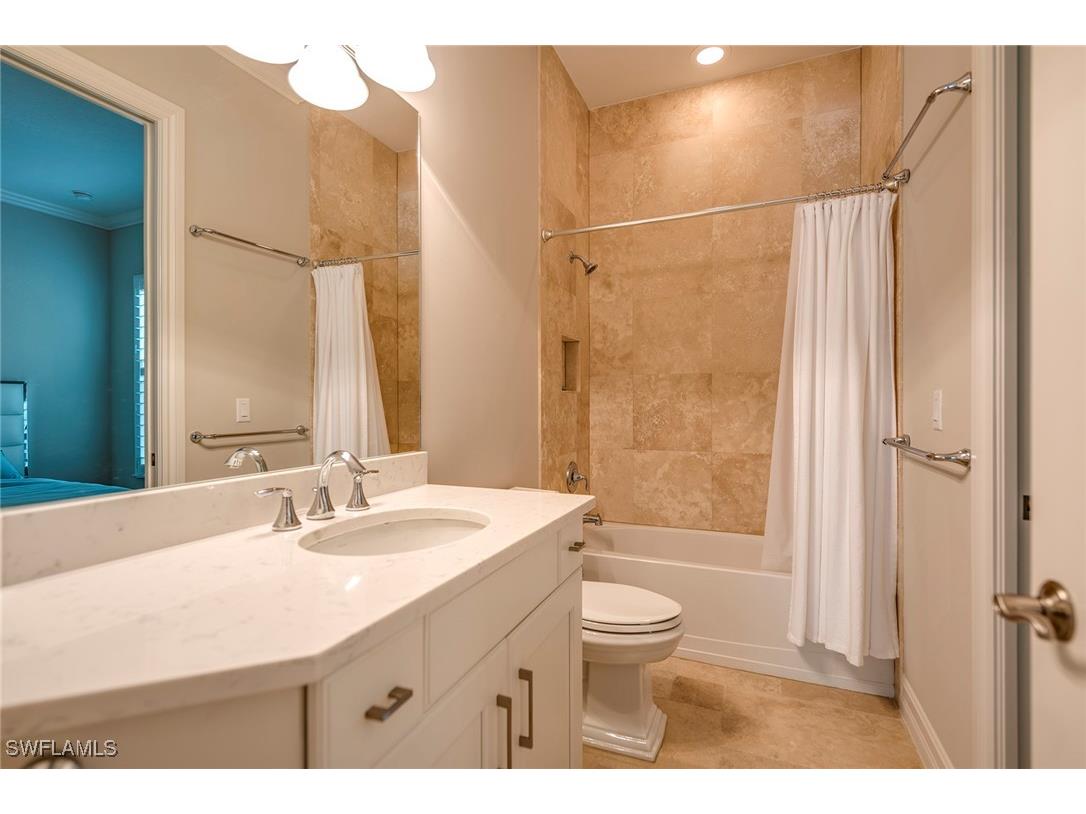 6560 Roma Way Naples FL 34113 225067612 image15