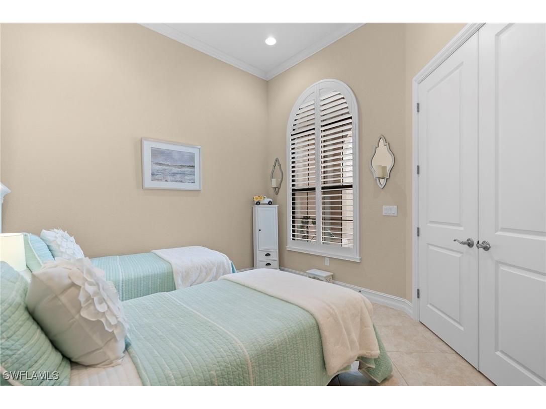 6564 Roma Way Naples FL 34113 225073362 image9