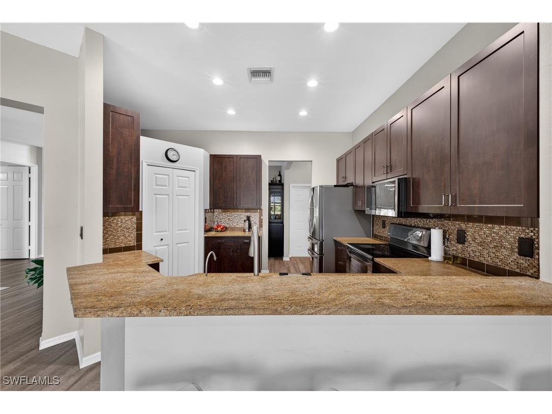 657 Grand Rapids Boulevard Naples FL 34120 226000955 image9