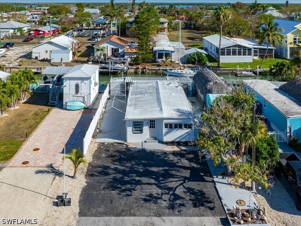 657 Palm Avenue E Goodland FL 34140 226011610 image12