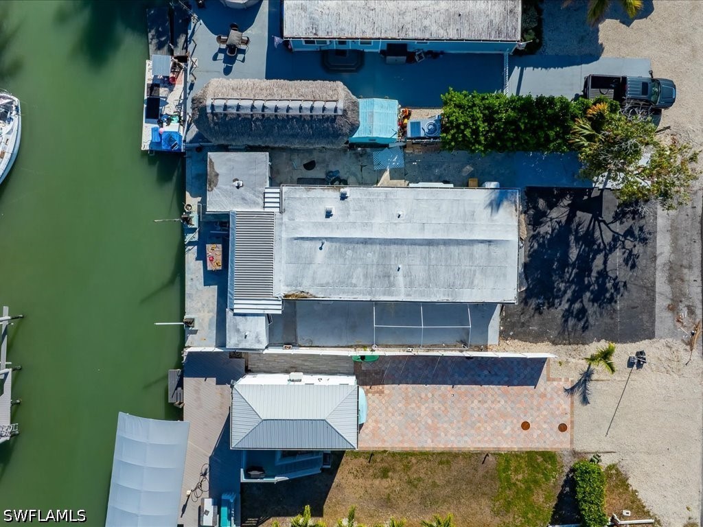 657 Palm Avenue E Goodland FL 34140 226011610 image3