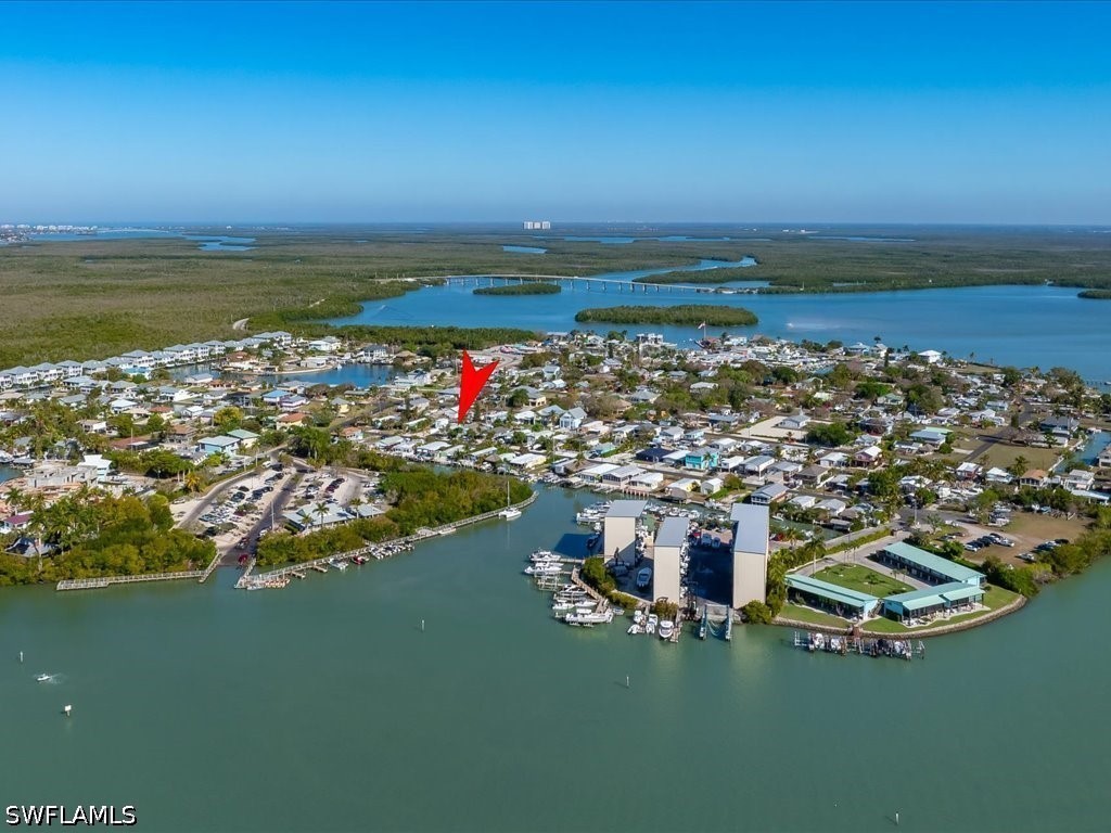 657 Palm Avenue E Goodland FL 34140 226011610 image4