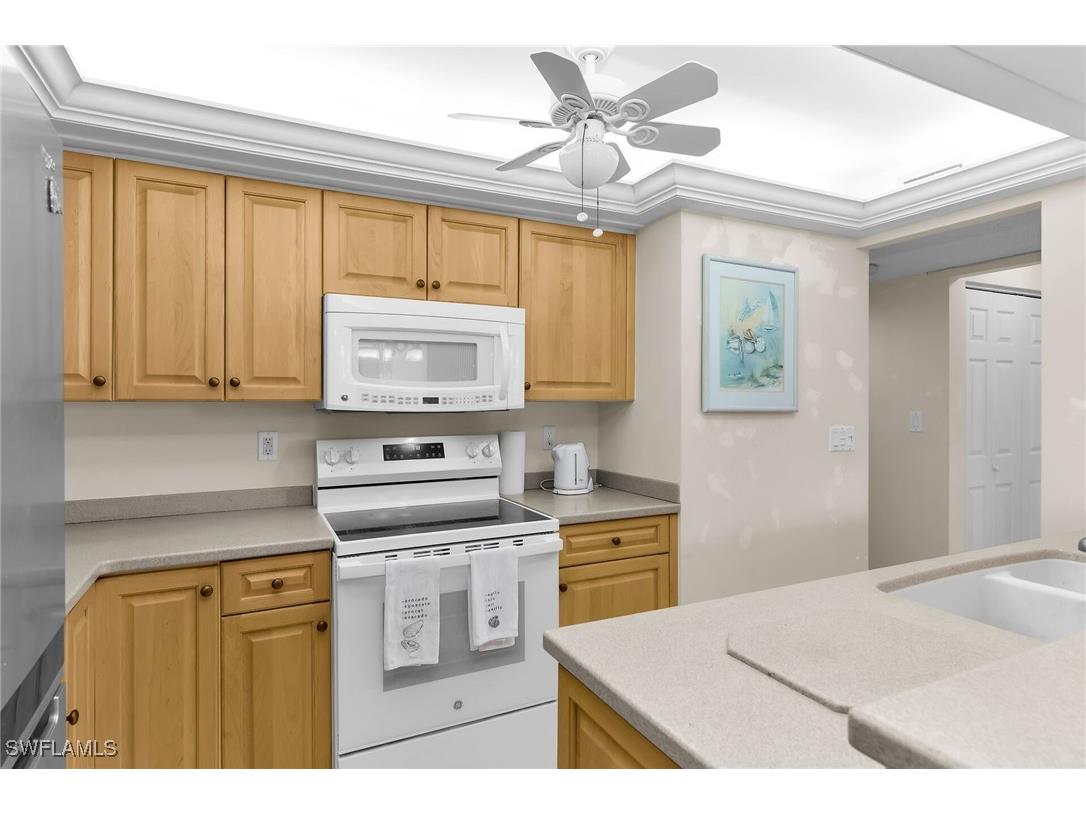 657 Seaview Court #J1 Marco Island FL 34145 225084308 image10