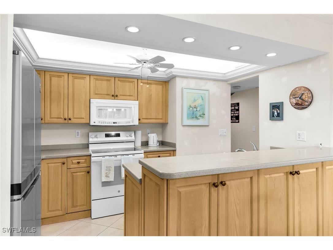 657 Seaview Court #J1 Marco Island FL 34145 225084308 image6