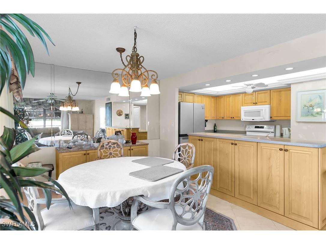 657 Seaview Court #J1 Marco Island FL 34145 225084308 image9