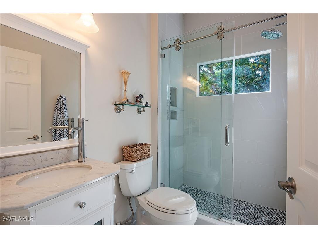 6572 Chestnut Circle Naples FL 34109 225078691 image11