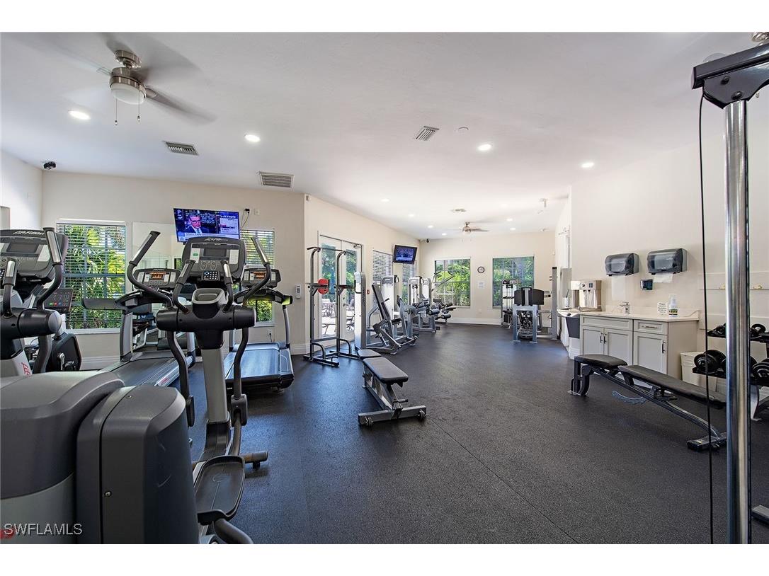 6572 Chestnut Circle Naples FL 34109 225078691 image17