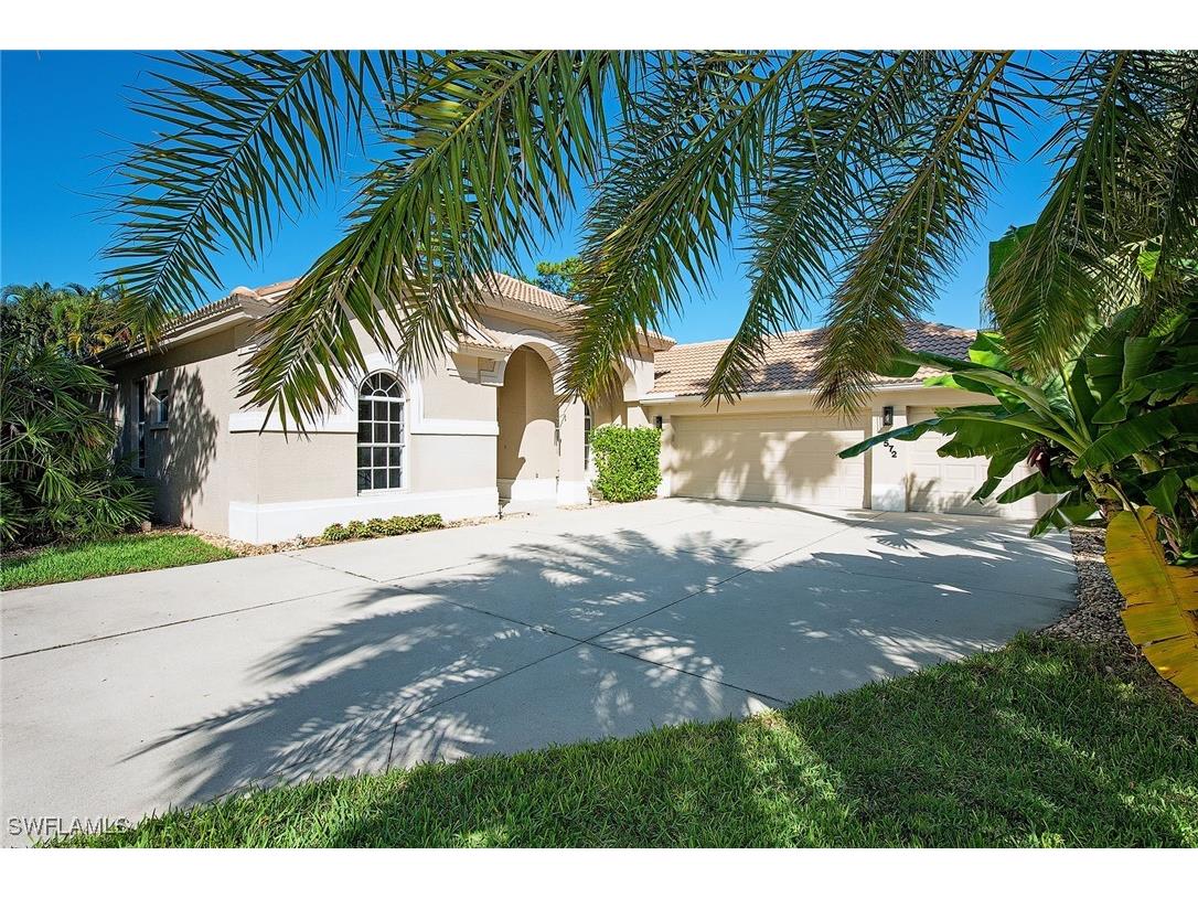 6572 Chestnut Circle Naples FL 34109 225078691 image2