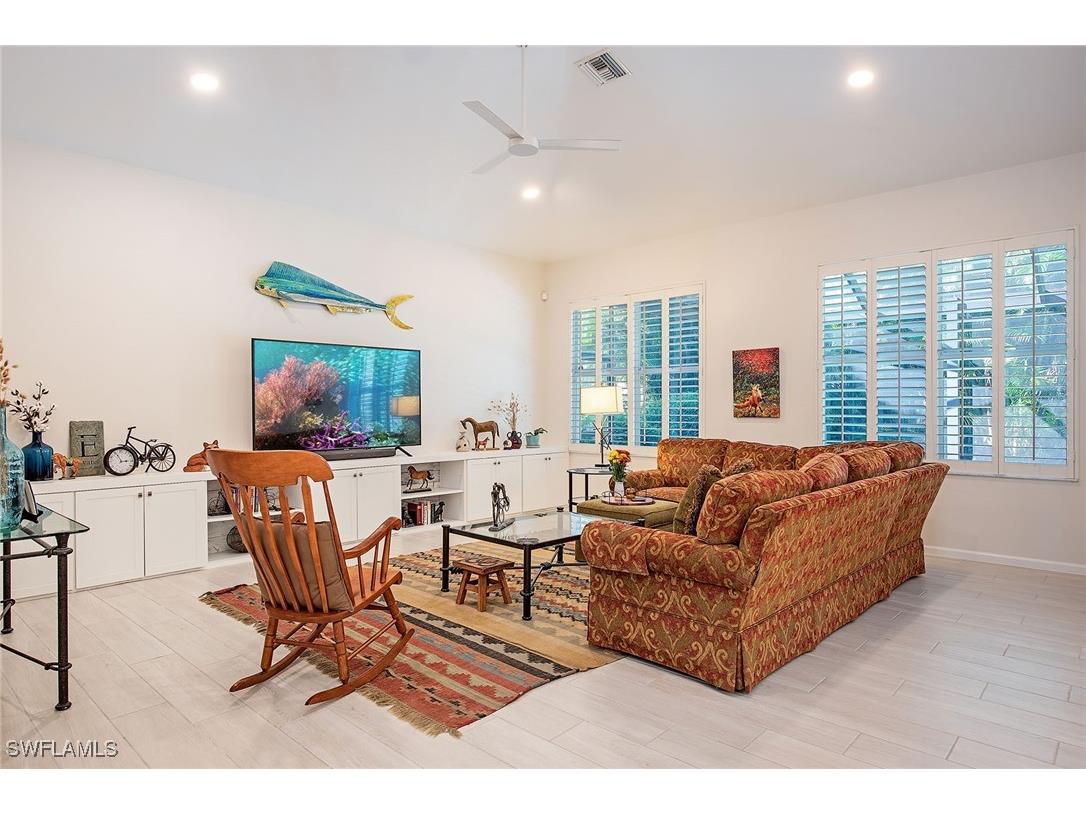 6572 Chestnut Circle Naples FL 34109 225078691 image3