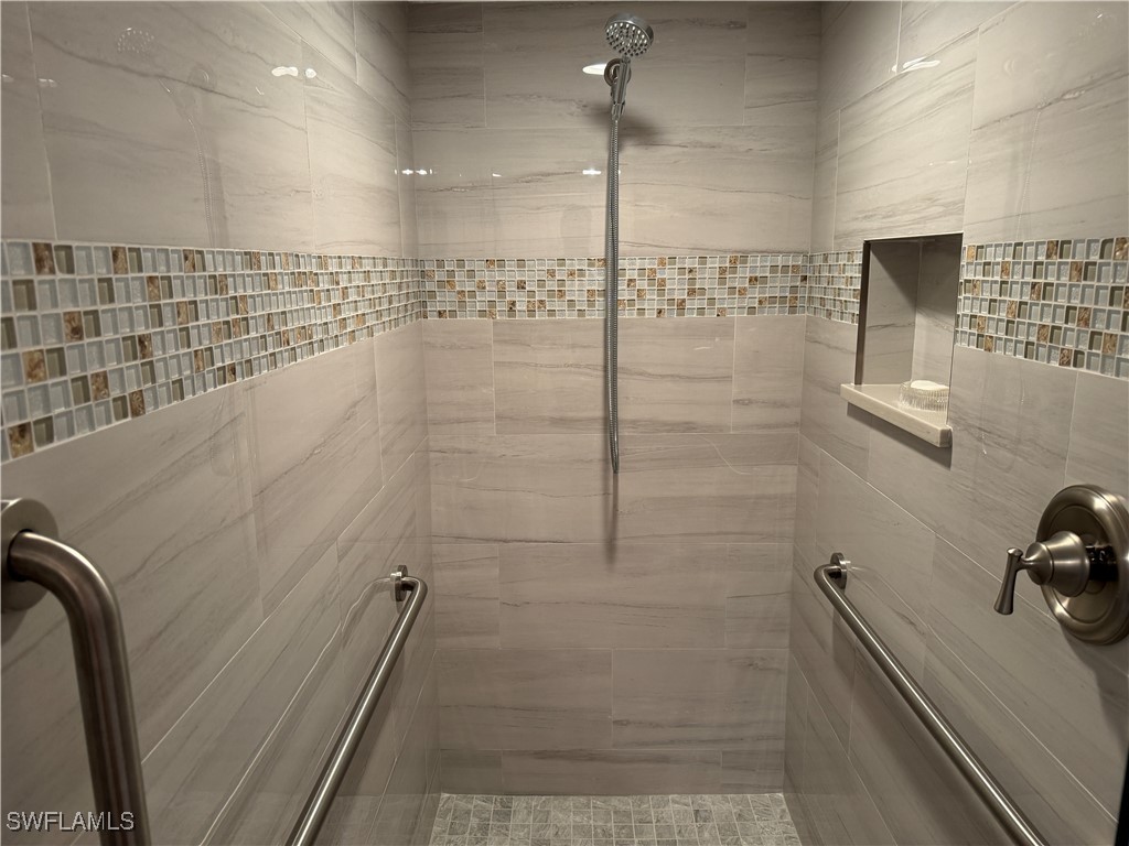 6573 Marissa Loop #902 Naples FL 34108 225064806 image16