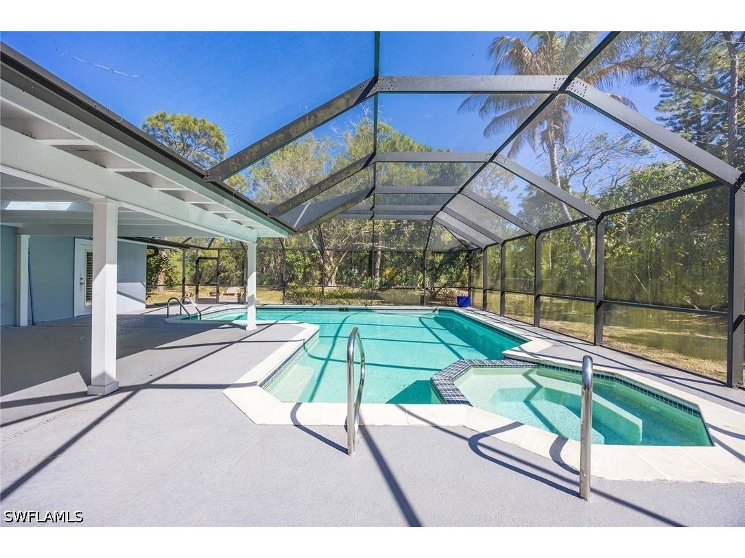 6574 Trail Boulevard Naples FL 34108 226009256 image28