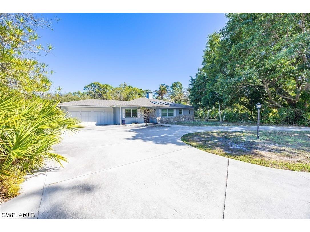 6574 Trail Boulevard Naples FL 34108 226009256 image3