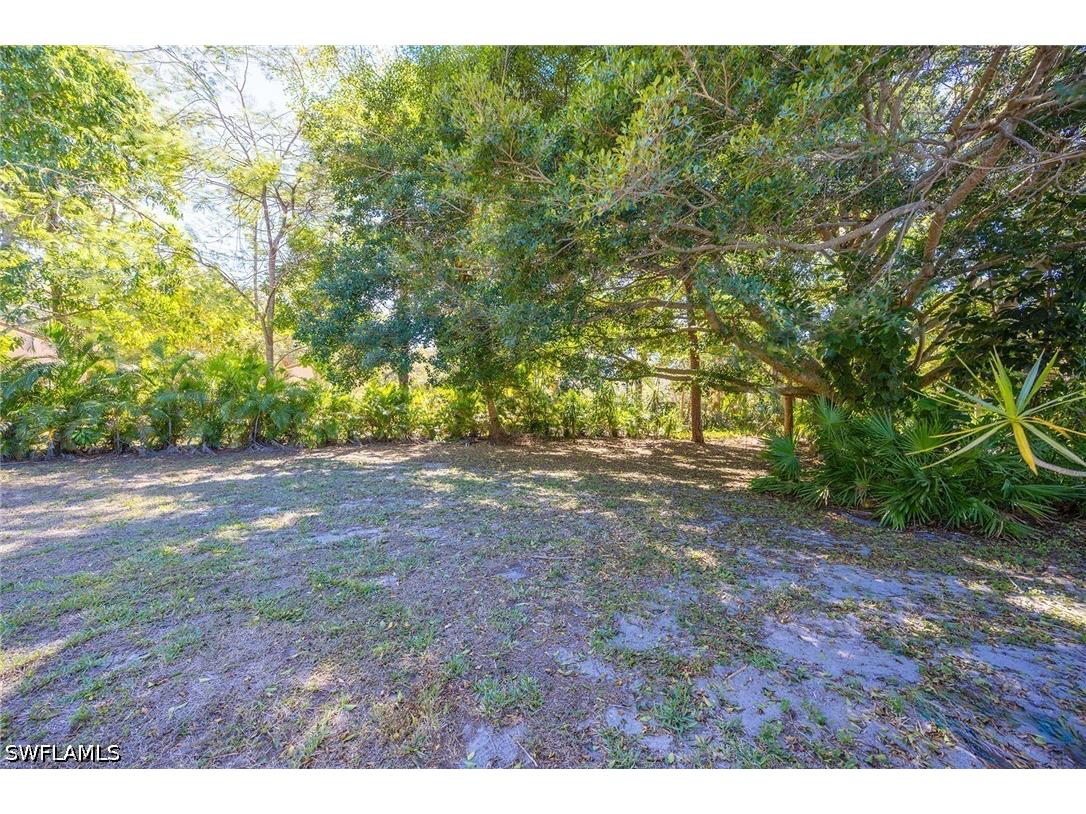 6574 Trail Boulevard Naples FL 34108 226009256 image34