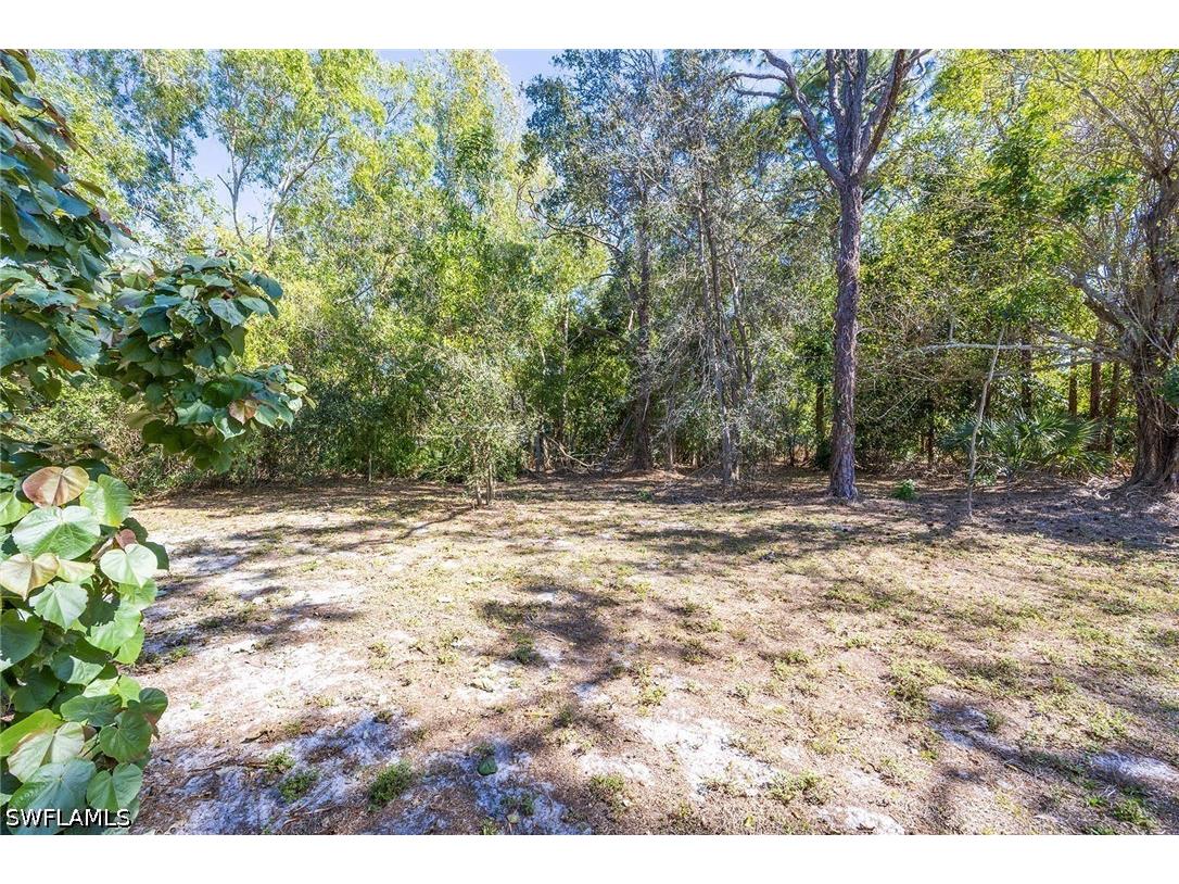 6574 Trail Boulevard Naples FL 34108 226009256 image39