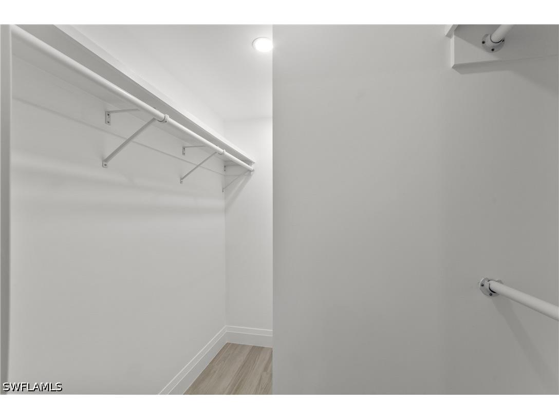 658 Broad Avenue S #J658 Naples FL 34102 226015044 image13