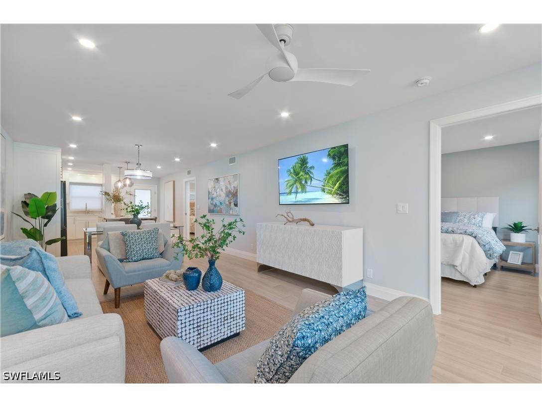 658 Broad Avenue S #J658 Naples FL 34102 226015044 image9