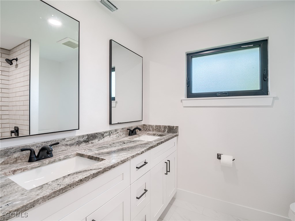 658 Donax Street Sanibel FL 33957 2025007346 image22