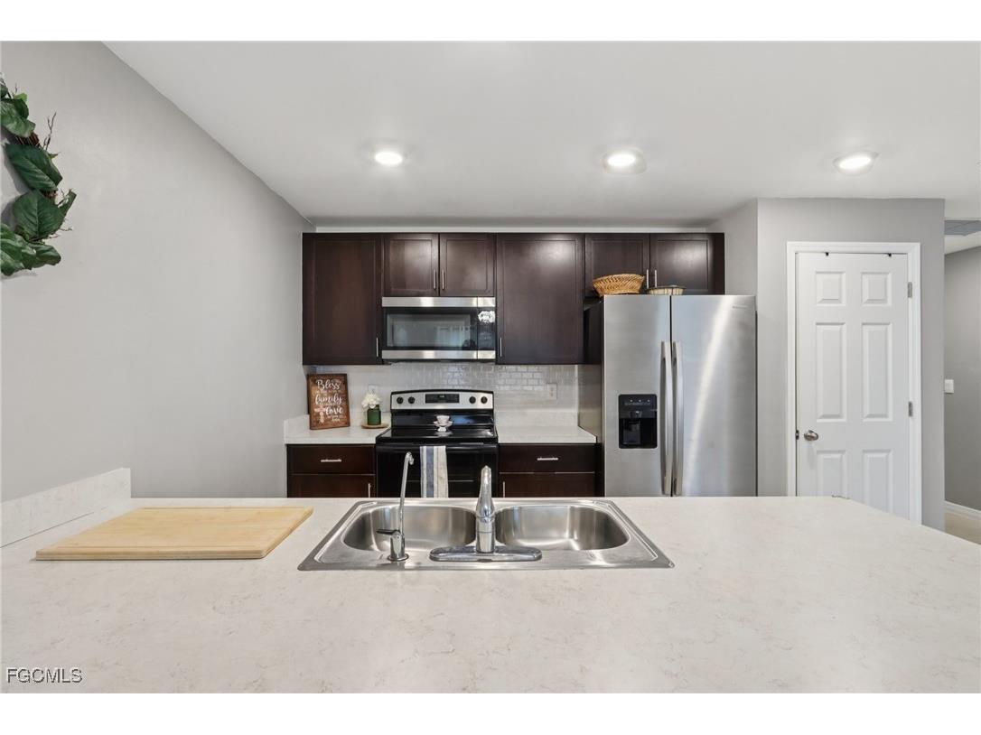 658 Lomond Street Lehigh Acres FL 33972 2025002901 image15