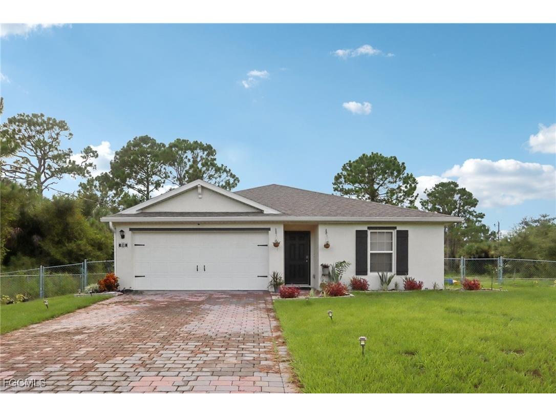 658 Lomond Street Lehigh Acres FL 33972 2025002901 image2