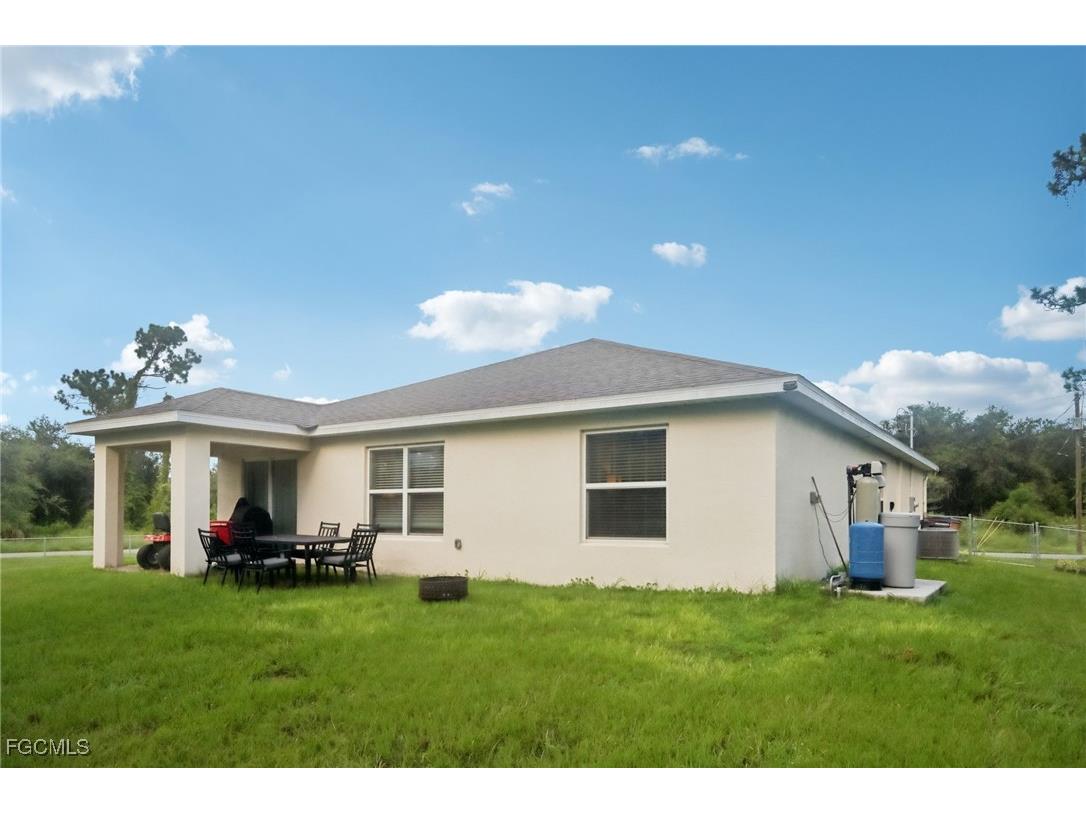 658 Lomond Street Lehigh Acres FL 33972 2025002901 image34