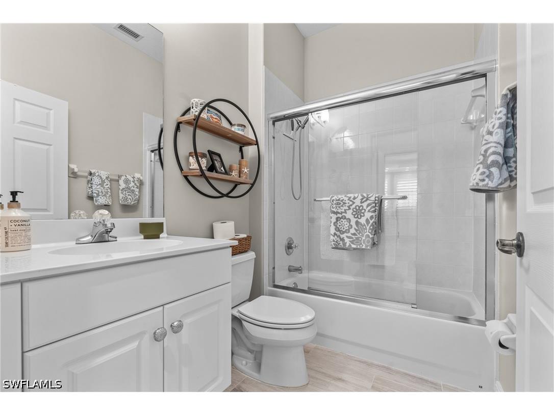 658 Vintage Reserve Circle S #7C Naples FL 34119 226015604 image26