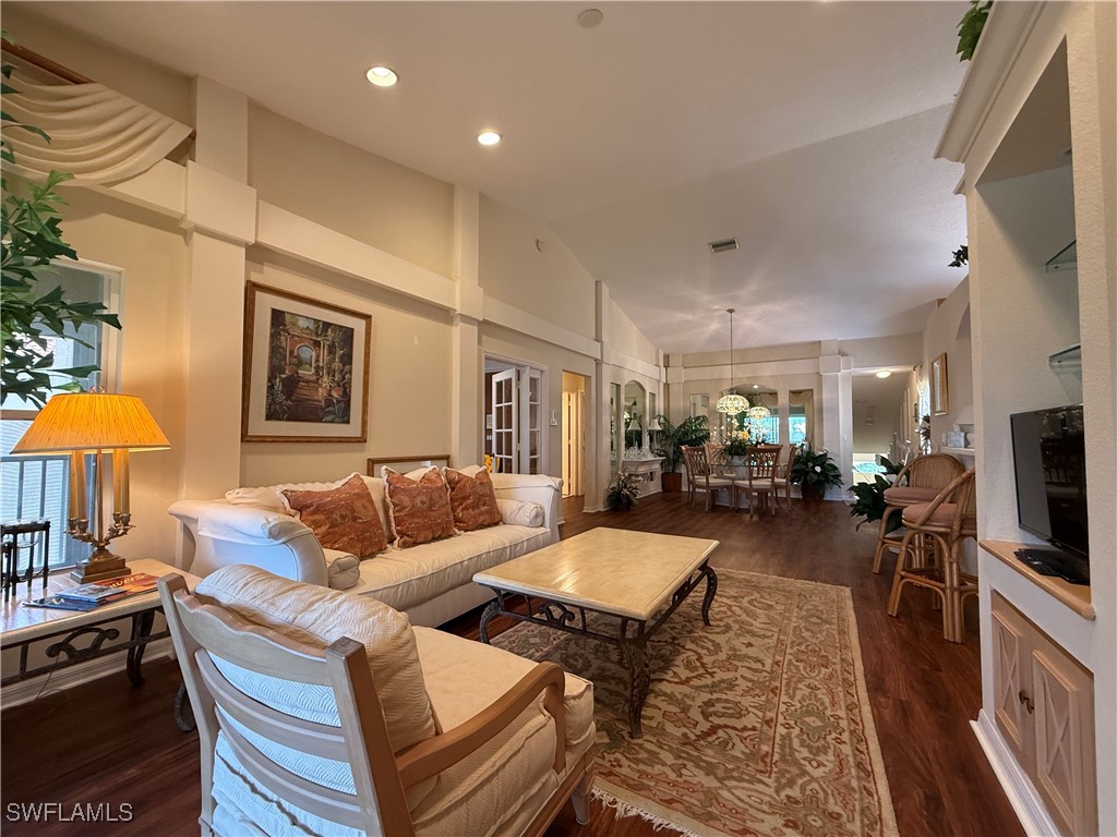 6580 Huntington Lakes Circle #202 Naples FL 34119 225067031 image2