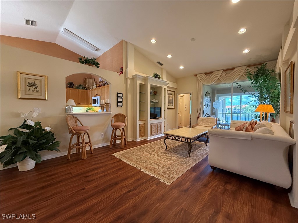 6580 Huntington Lakes Circle #202 Naples FL 34119 225067031 image5