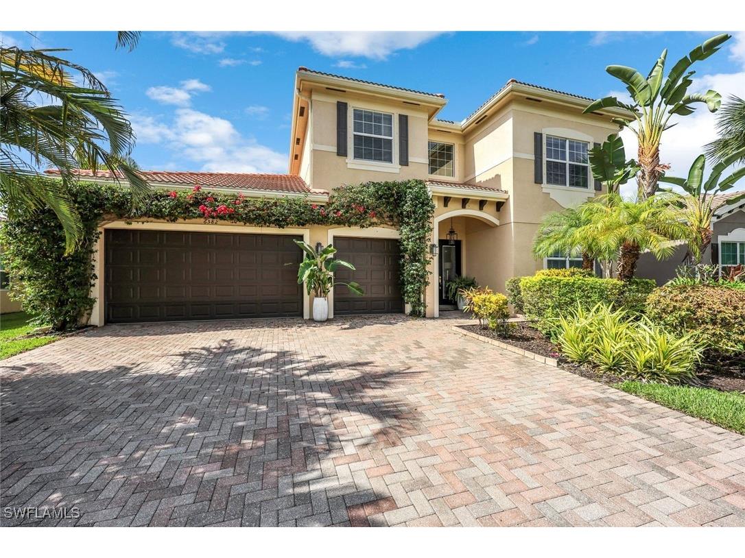 6582 Monterey Point Naples FL 34105 225068643 image1