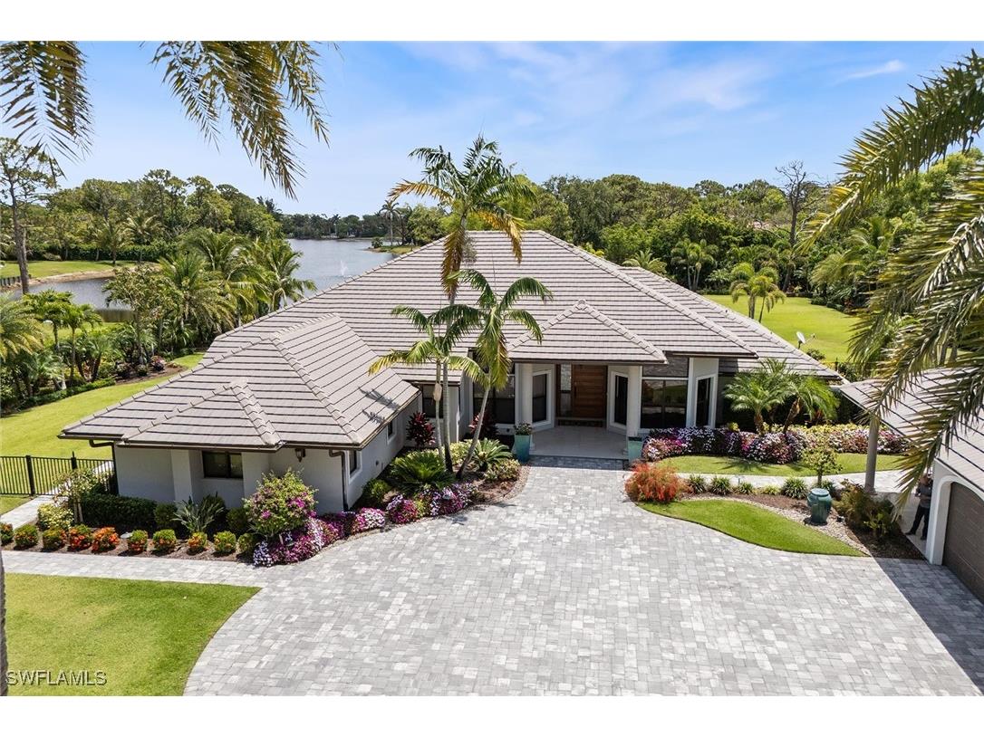 6582 Trail Boulevard Naples FL 34108 225081535 image1