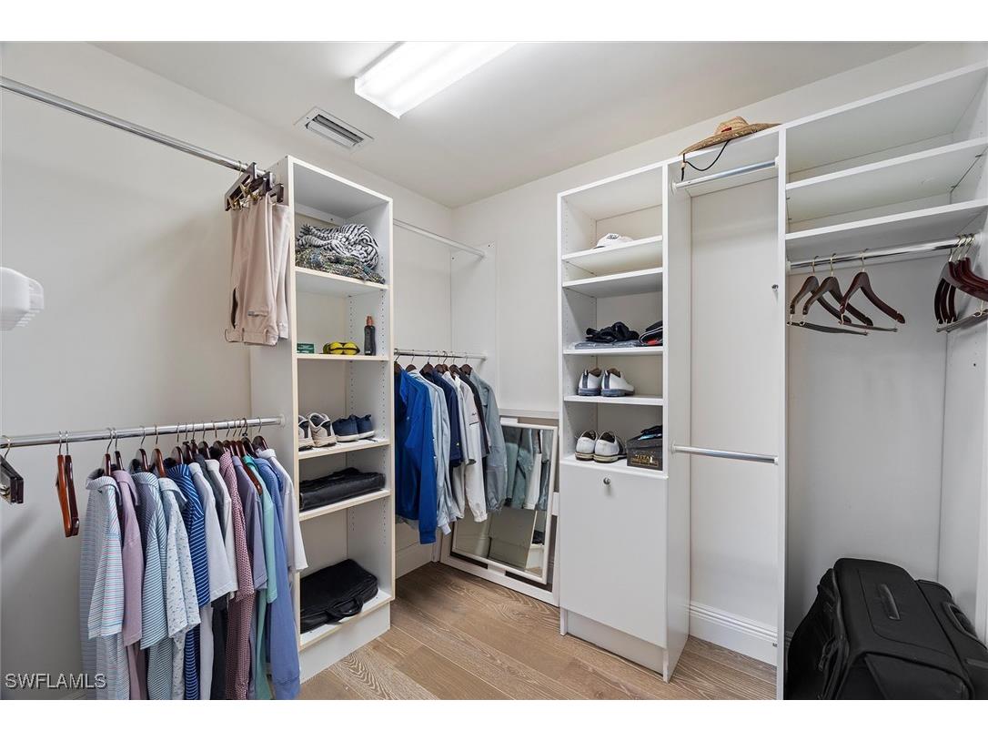 6582 Trail Boulevard Naples FL 34108 225081535 image46