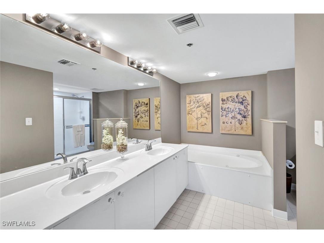 6585 Nicholas Boulevard #404 Naples FL 34108 225026259 image16