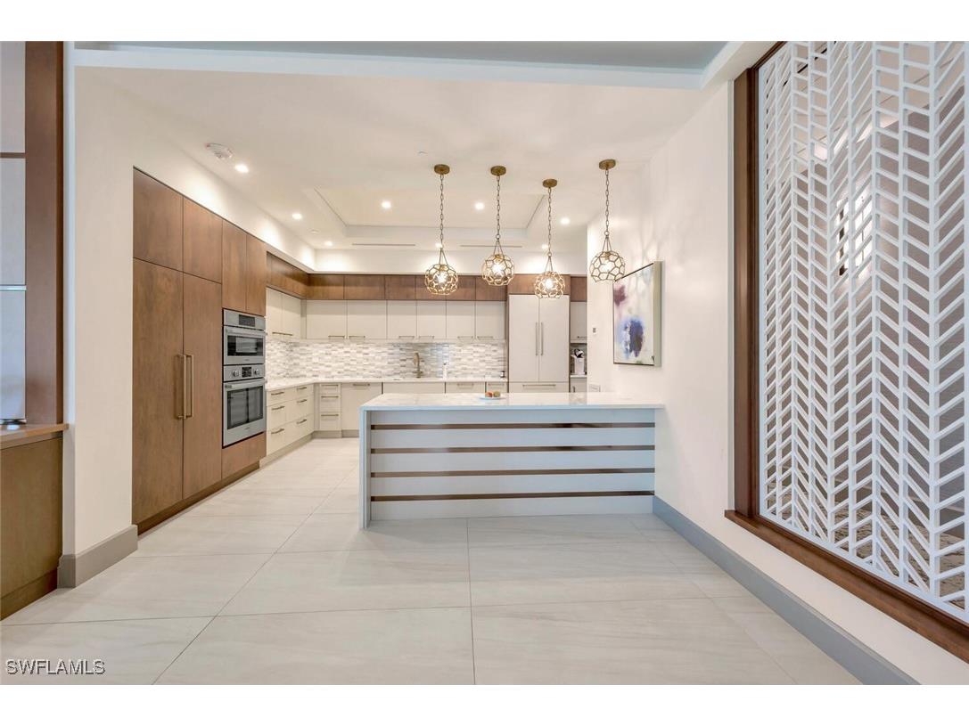 6585 Nicholas Boulevard #1102 Naples FL 34108 225076928 image24