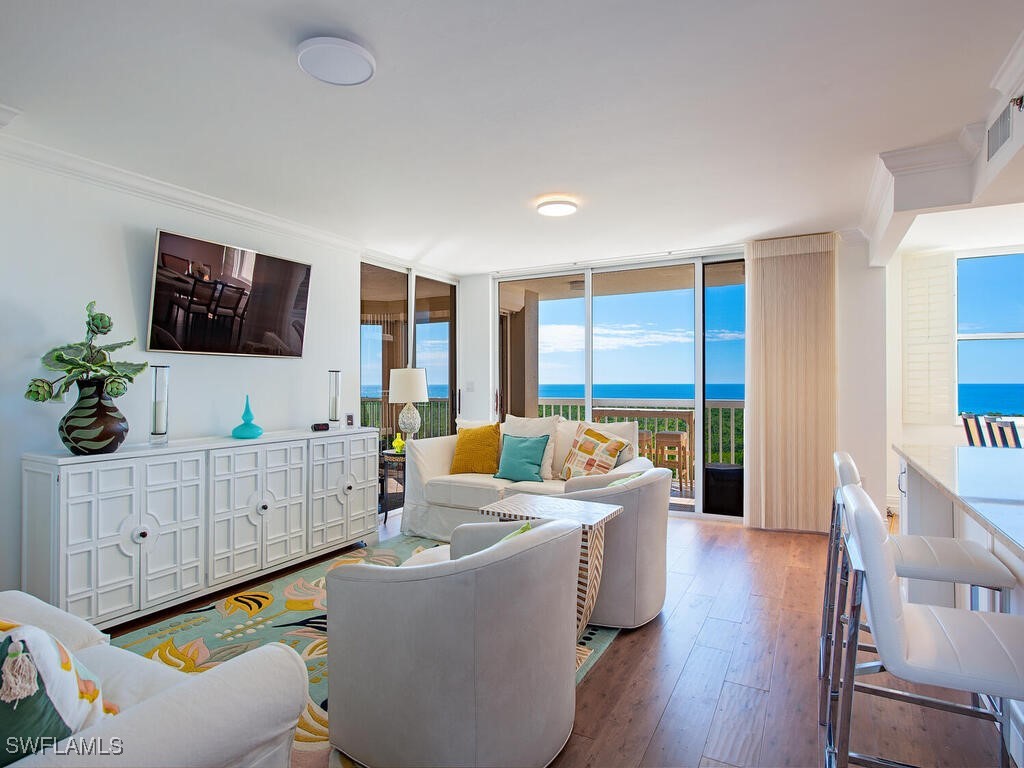 6585 Nicholas Boulevard #1102 Naples FL 34108 225076928 image3