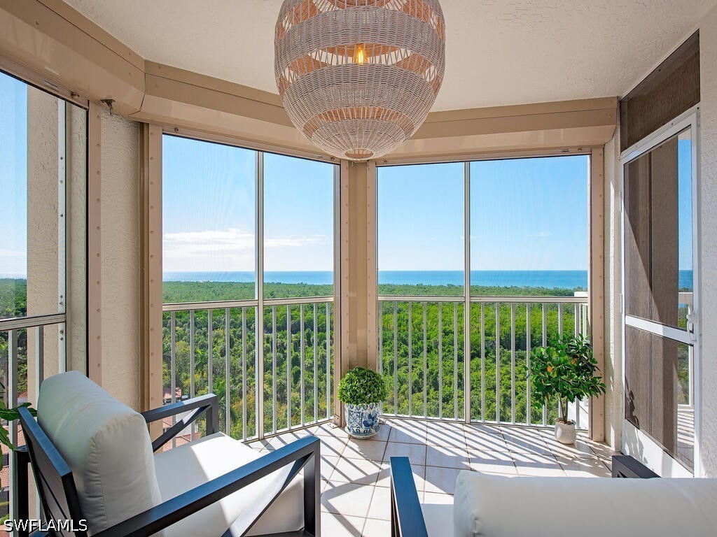 6585 Nicholas Boulevard #1102 Naples FL 34108 226020935 image5
