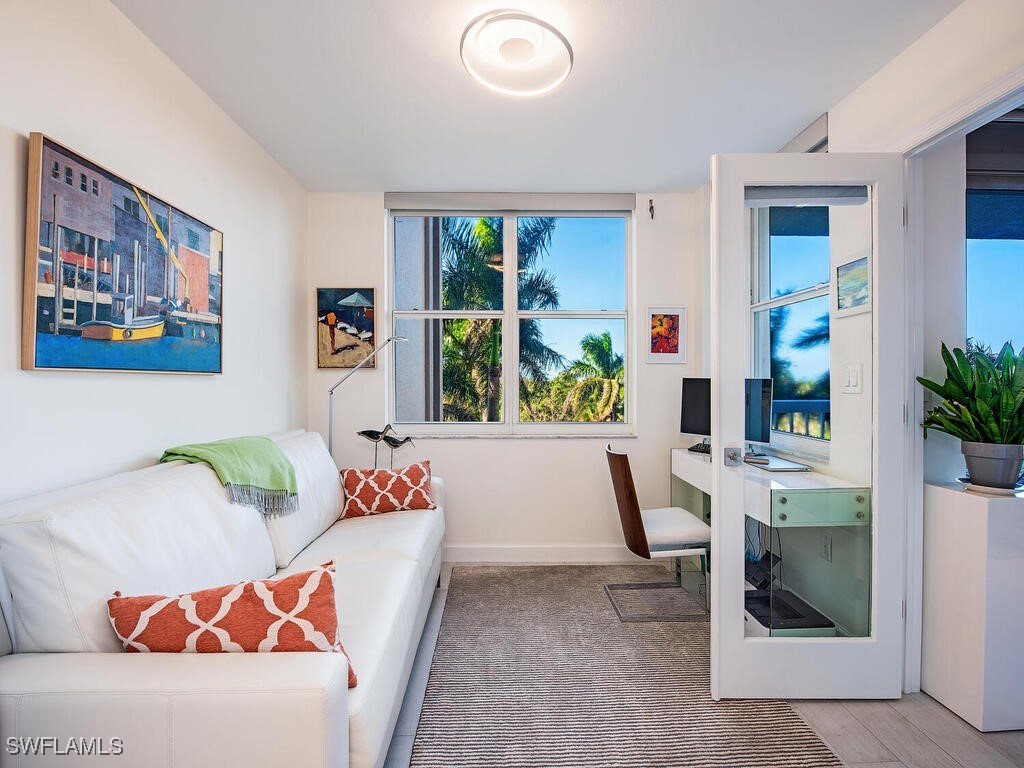 6585 Nicholas Boulevard #303 Naples FL 34108 225076482 image3