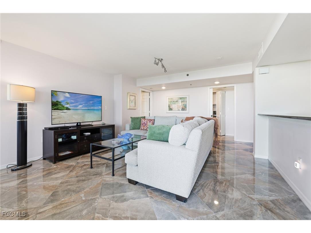 6585 Nicholas Boulevard #703 Naples FL 34108 2026001711 image3