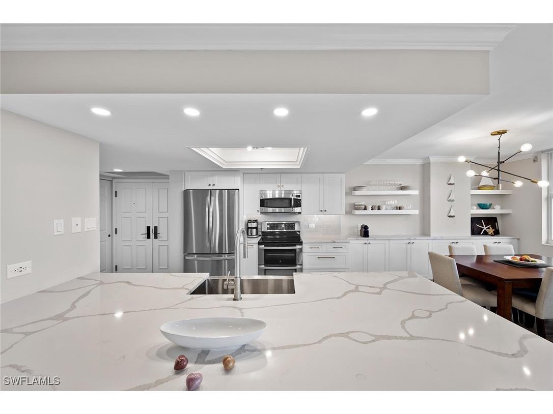 6585 Nicholas Boulevard #805 Naples FL 34108 225056757 image10