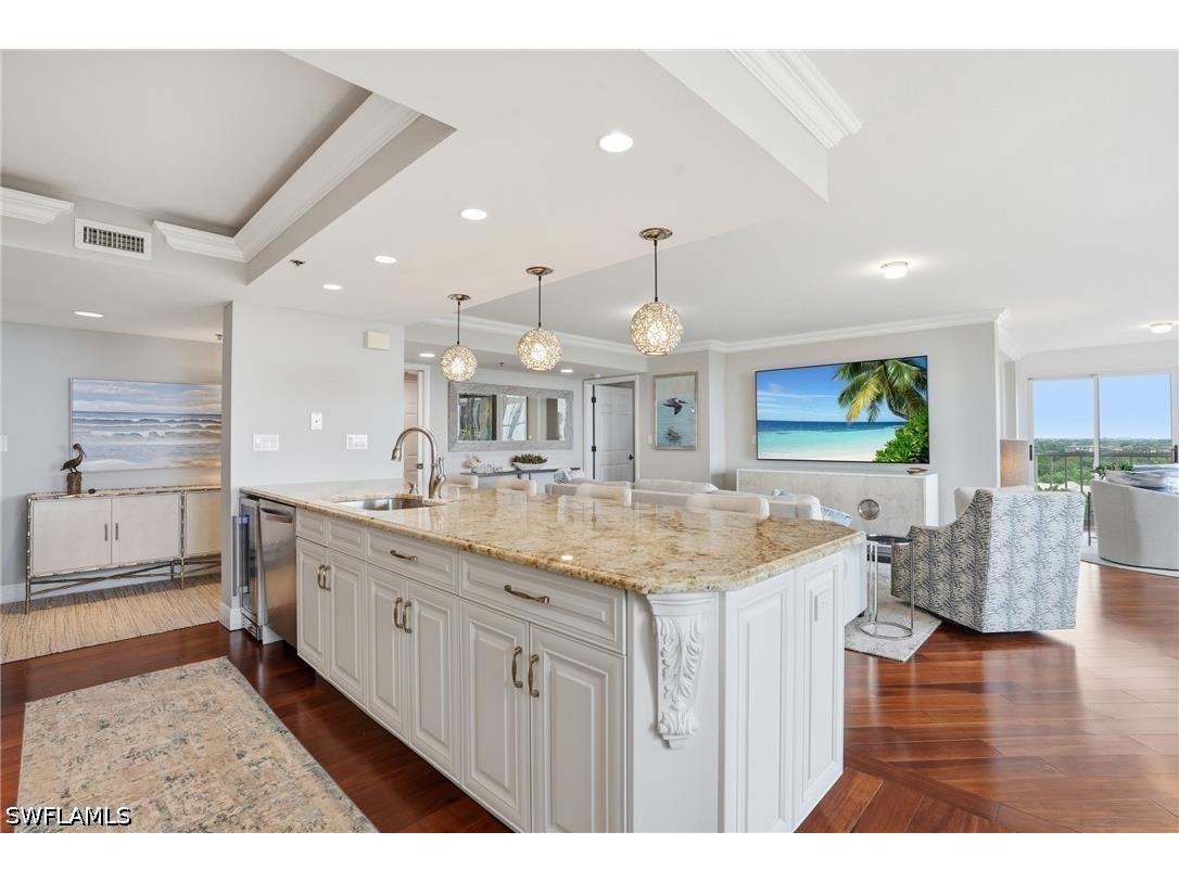 6585 Nicholas Boulevard #902 Naples FL 34108 226014572 image10