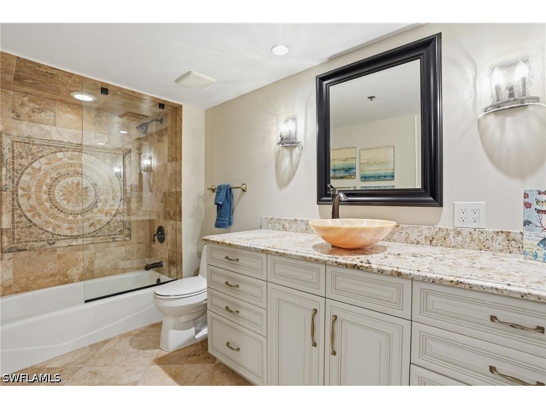 6585 Nicholas Boulevard #902 Naples FL 34108 226014572 image13