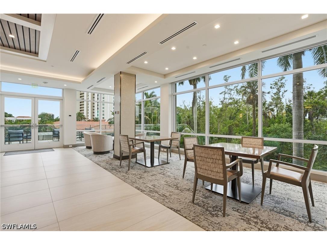 6585 Nicholas Boulevard #902 Naples FL 34108 226014572 image34