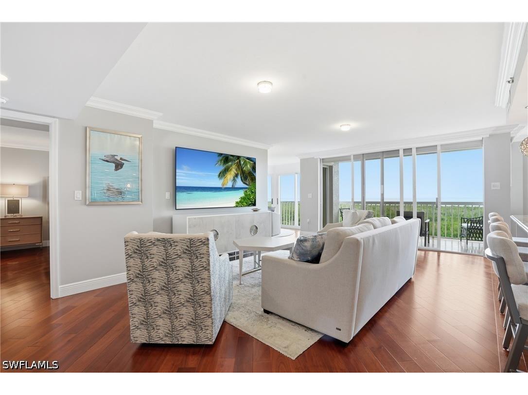 6585 Nicholas Boulevard #902 Naples FL 34108 226014572 image4