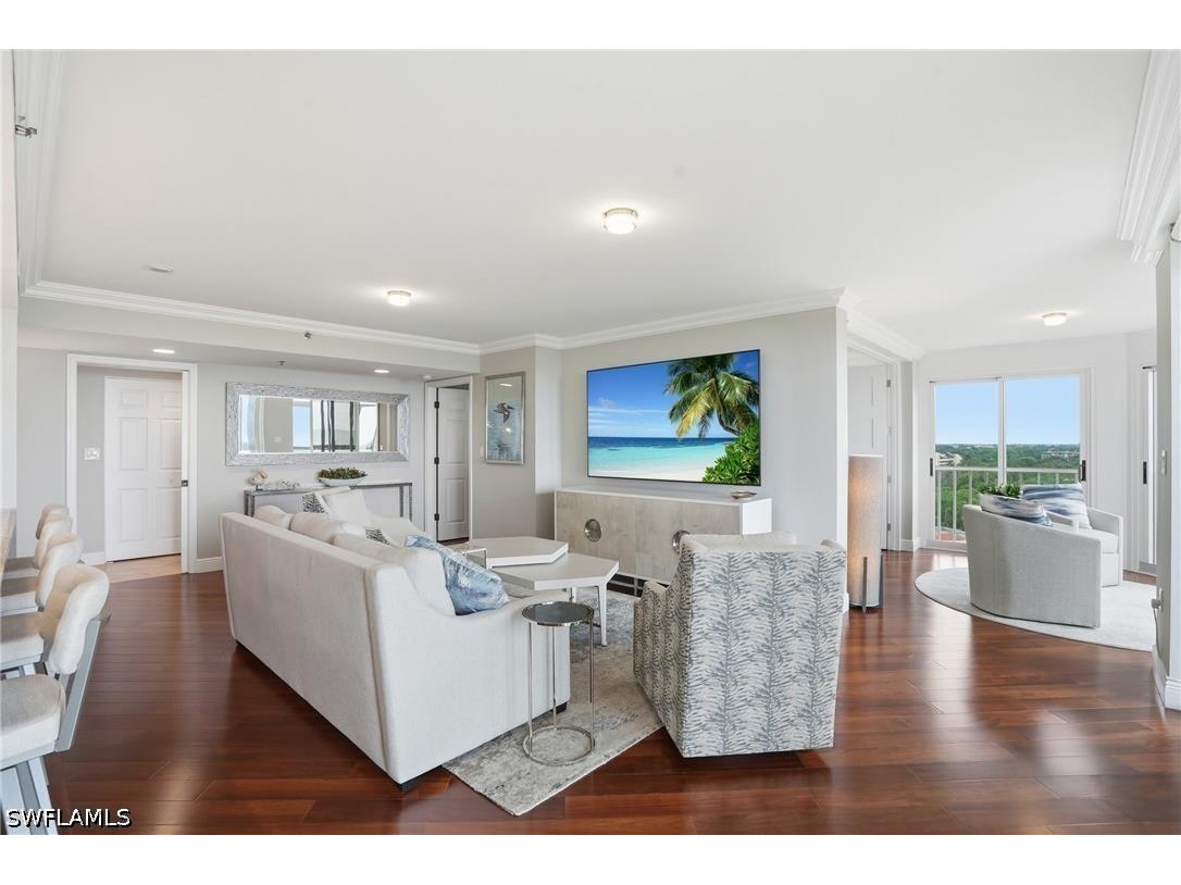 6585 Nicholas Boulevard #902 Naples FL 34108 226014572 image5