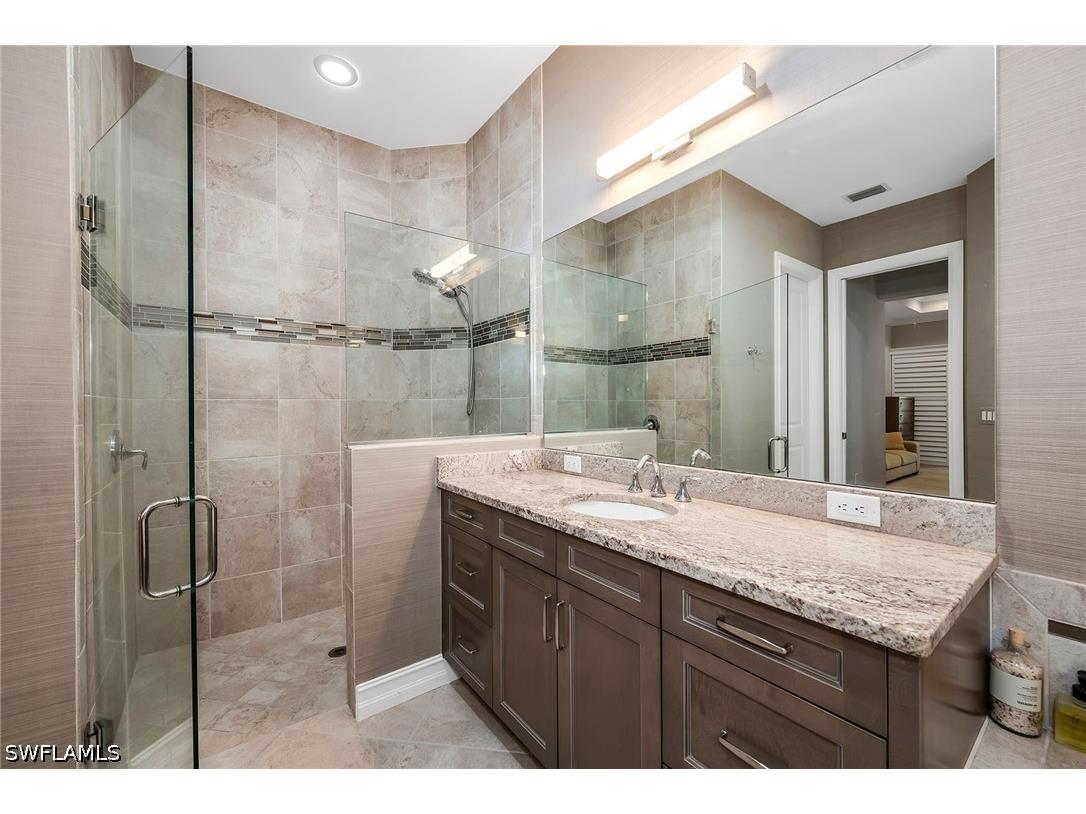 6589 Roma Way Naples FL 34113 226022285 image23