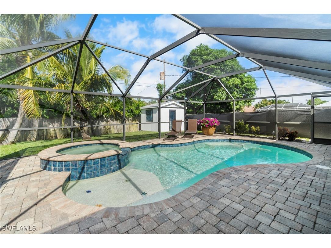 659 108th Avenue N Naples FL 34108 225078639 image1
