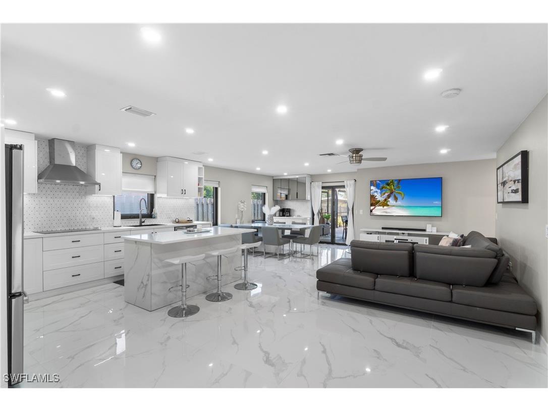 659 108th Avenue N Naples FL 34108 225078639 image2