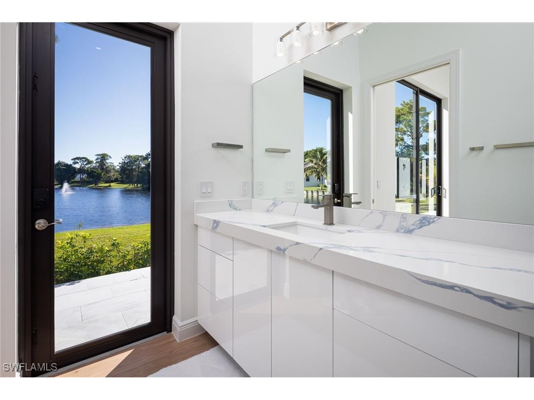 6590 Trail Boulevard Naples FL 34108 225080235 image18